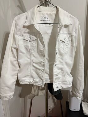 Parasuco White Jean Jacket - Classic Button Front